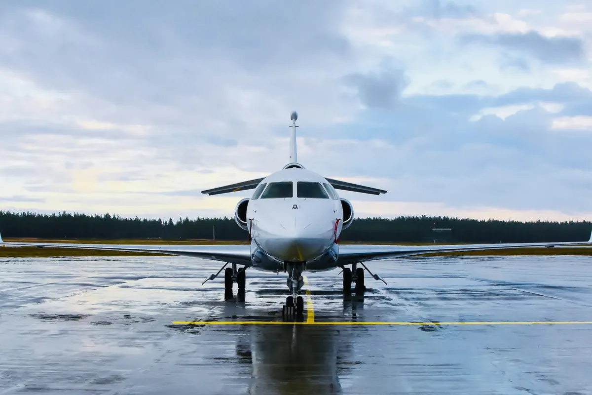 Light jet category example